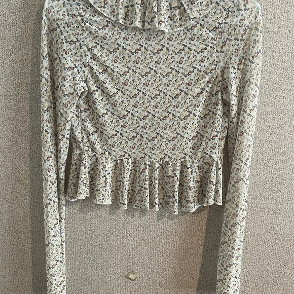 Full tilt sheer top. Size‎ small - Picture 5 of 6